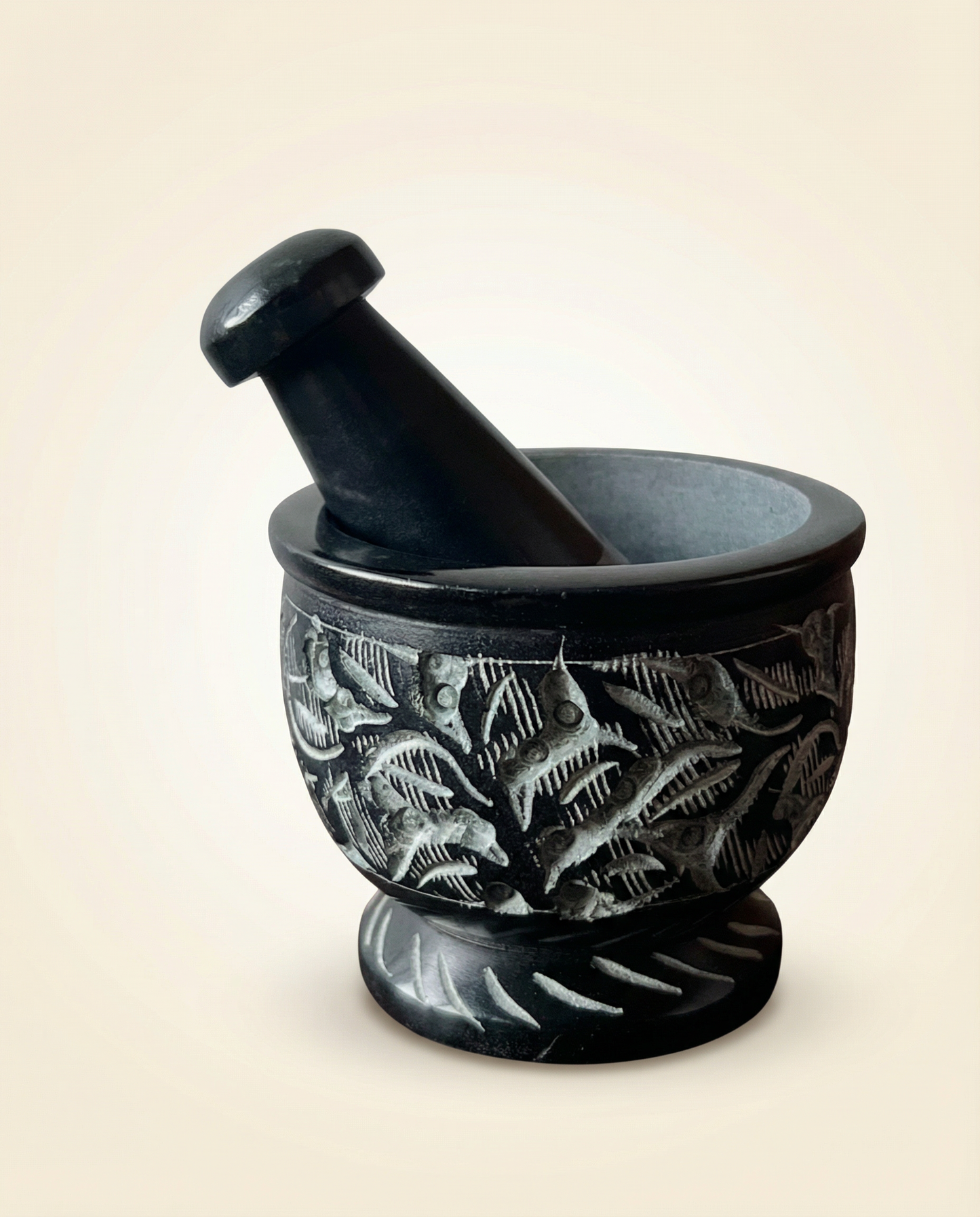 Mortar & Pestle Carved Flower