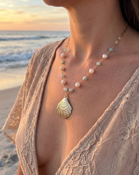 Scallop Shell | Green Moonstone & Pearls | Gold | Necklace