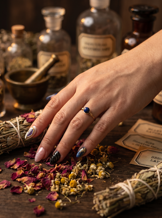 Lapis Lazuli Gold Wire Ring